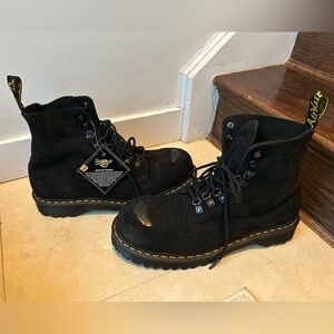 Dr. Martens 1460 Pascal ST Boots in Black Hairy Suede Mens 11 women 12. NWTs!